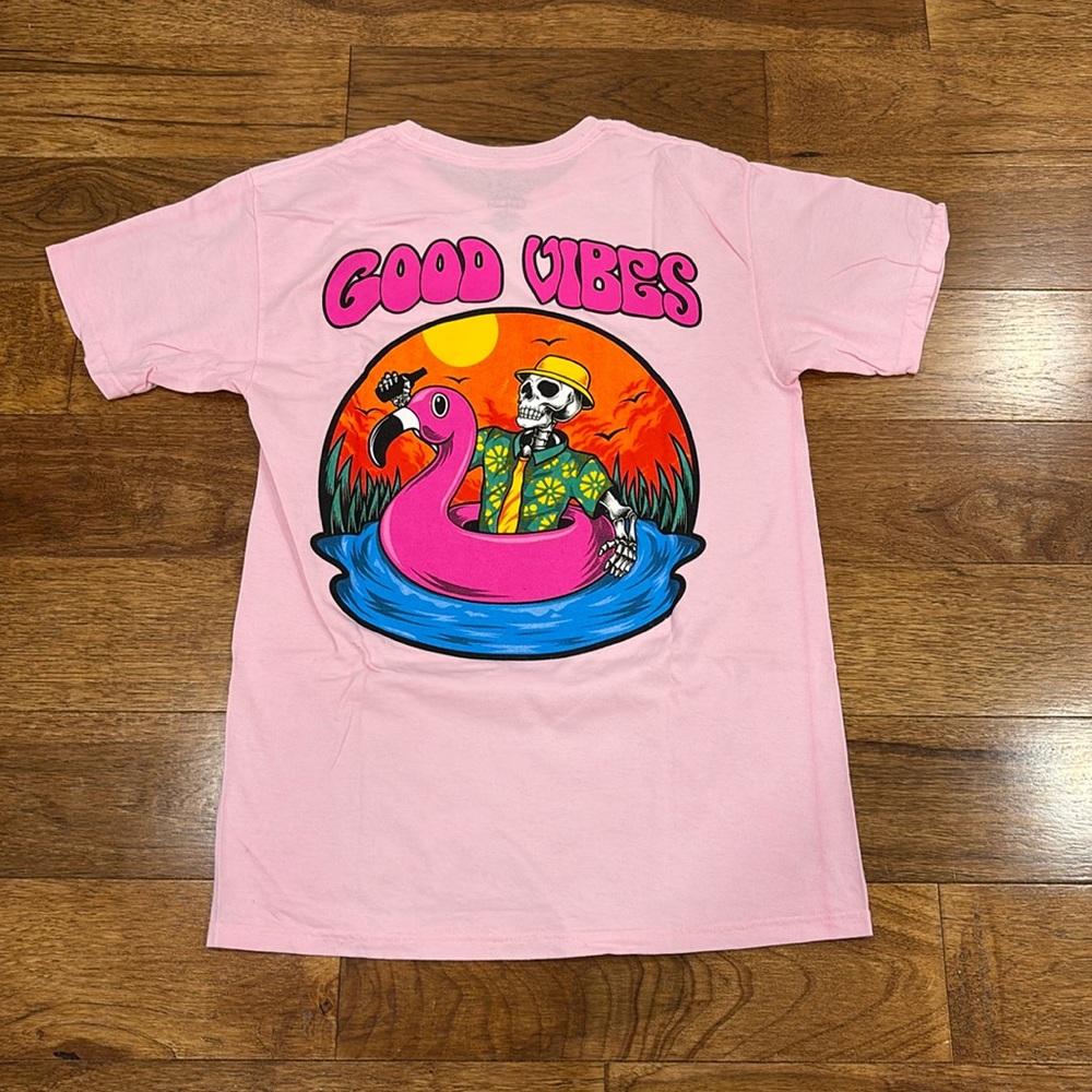Pink 'Good Vibes vibrant T-Shirt